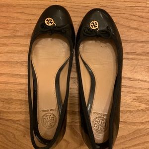 Tory Burch heeled ballet shoes